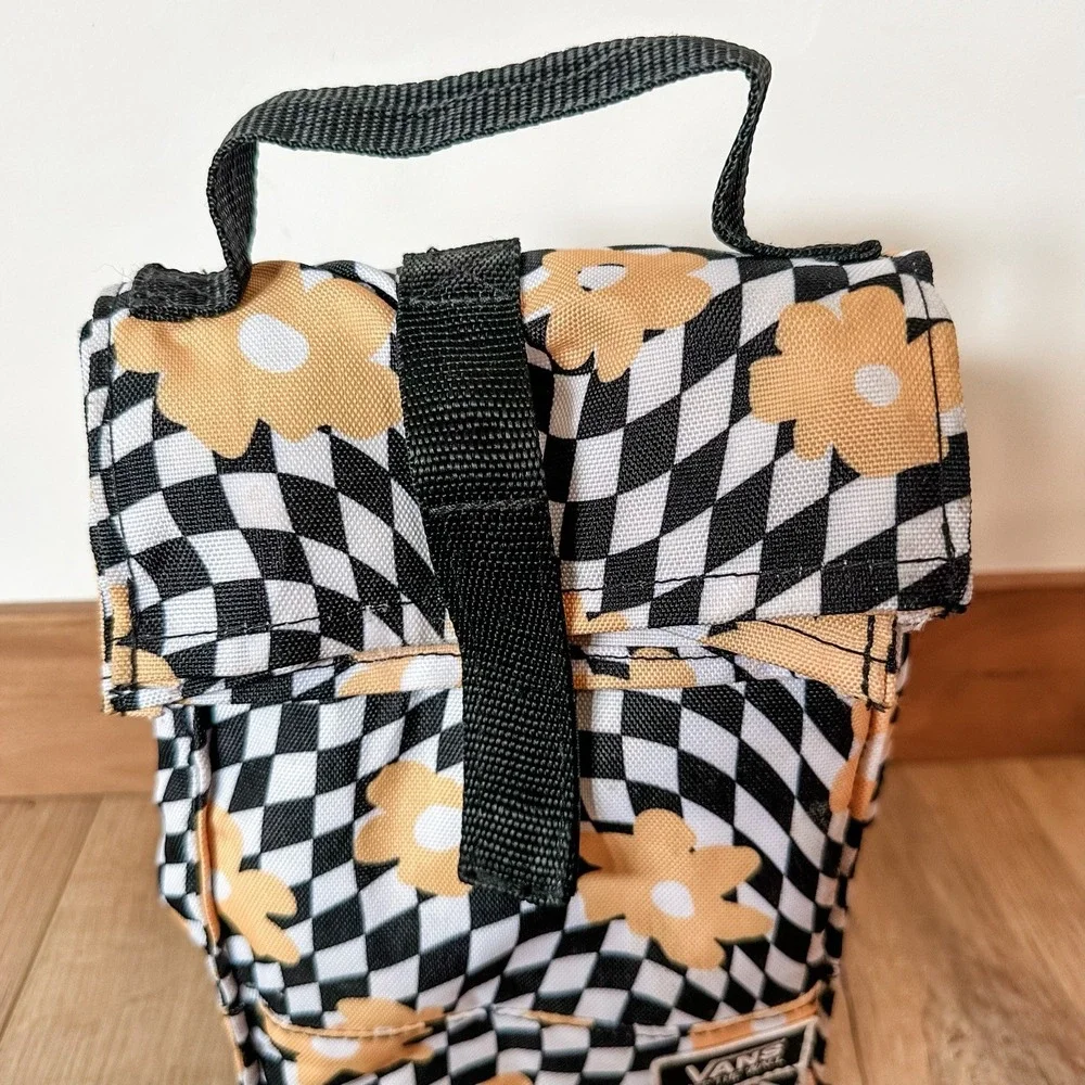 Vans Off The Wall Lunch Box Floral Checkered Black And White‎ Insulated